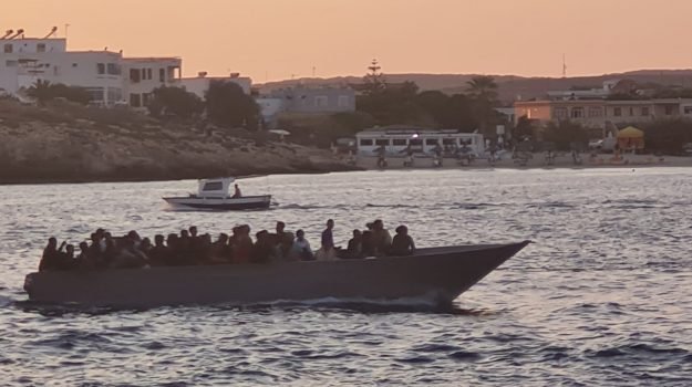 MIgranti_Lampedusa.jpg