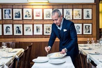 alfredo_alla_scrofa_mario_mozzetti_the_owner_06.jpeg